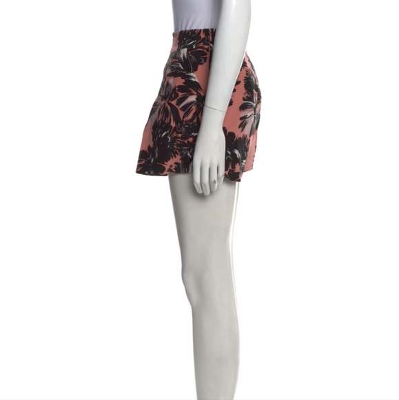 🚫 Sold 🚫 Rebecca Taylor Mini Silk Shorts - XS/2 - Picture 2 of 5